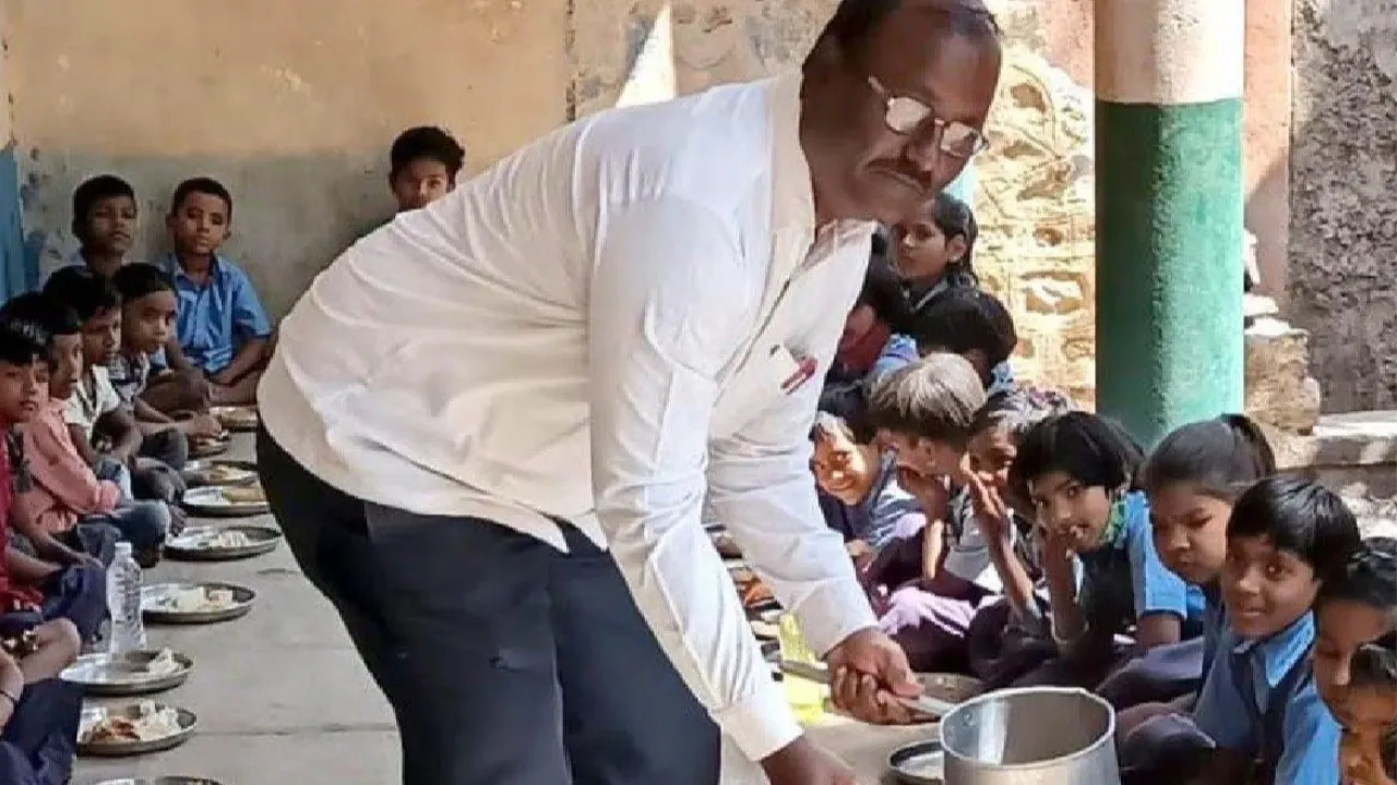 Bihar, UP, West Bengal Top in Beneficiaries Under PM POSHAN:
